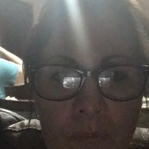 Meet your Posher, Alba